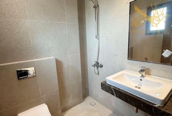 953728 - Property Image 3