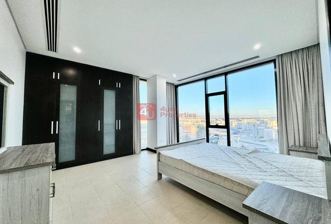 954293 - Property Image 2