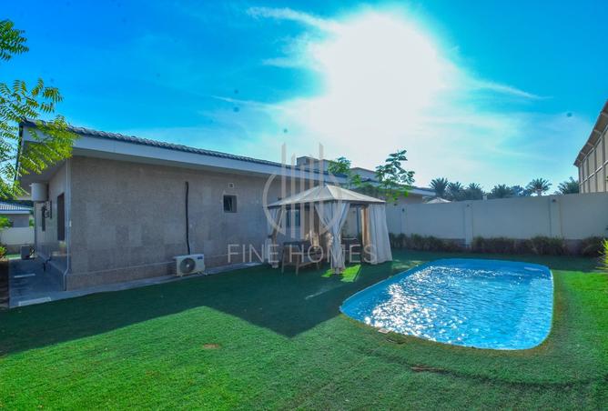 977815 - Property Image 2