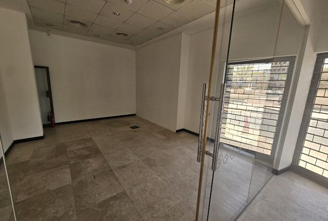 950338 - Property Image 3