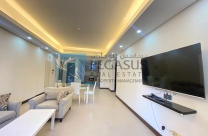 Apartment - 2 Bedrooms - 2 Bathrooms for rent in Busaiteen - Muharraq Governorate