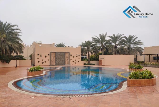 869628 - Property Image 3
