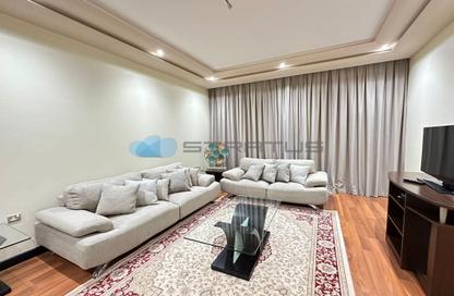 Apartment - 2 Bedrooms - 3 Bathrooms for rent in Sanabis - Manama - Capital Governorate