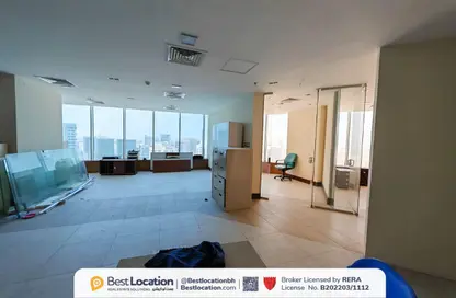 Office Space - Studio - 4 Bathrooms for rent in Seef - Capital Governorate