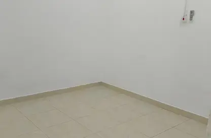 Apartment - 1 Bedroom - 1 Bathroom for rent in Sanad - Central Governorate