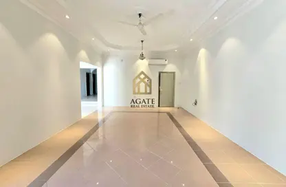 Villa - 3 Bedrooms - 3 Bathrooms for rent in Arad - Muharraq Governorate