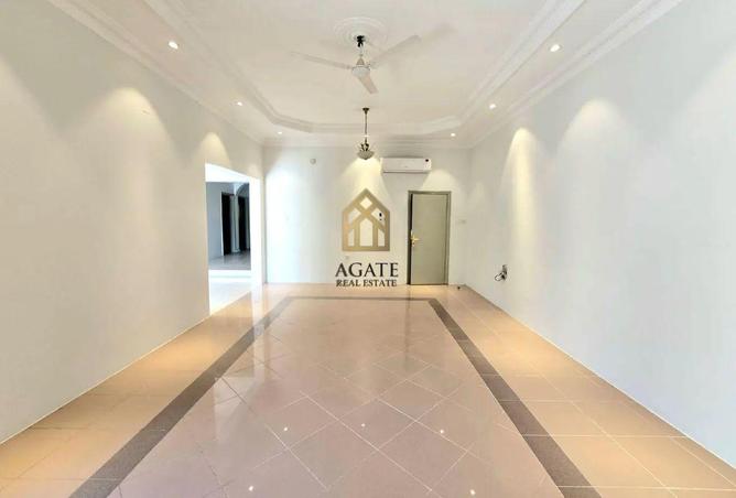 977704 - Property Main Image