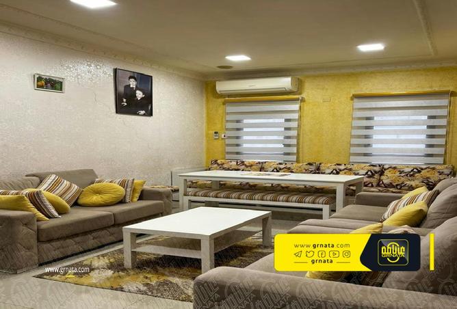 886615 - Property Image 3