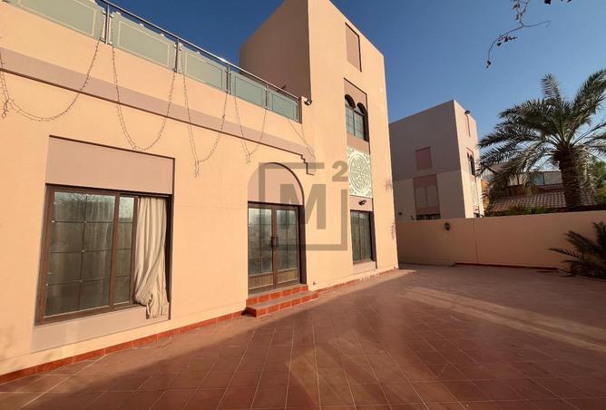 965445 - Property Image 3