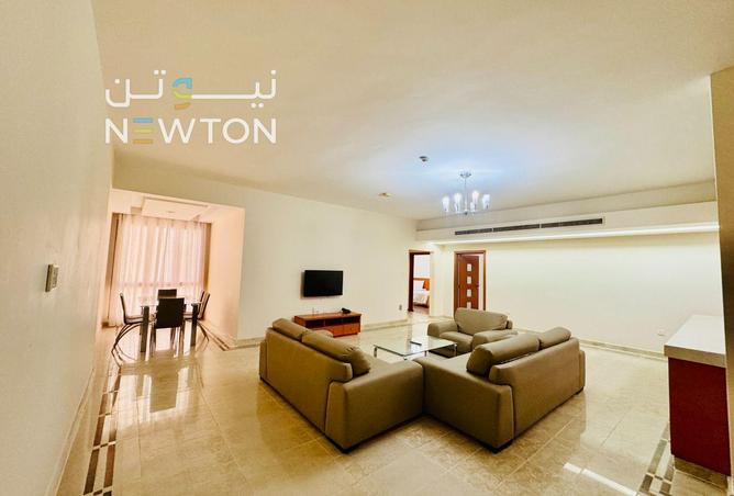 981004 - Property Image 2