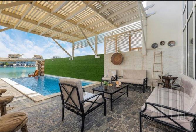 975936 - Property Image 2