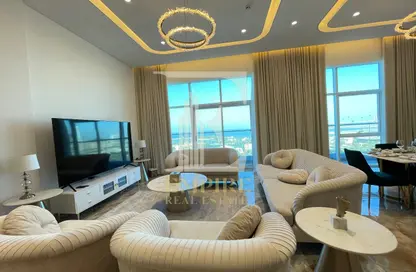 Apartment - 3 Bedrooms - 6 Bathrooms for rent in Seef - Capital Governorate