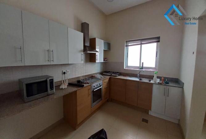 869599 - Property Image 3