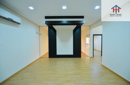 Office Space - Studio - 4 Bathrooms for rent in Gufool - Manama - Capital Governorate