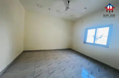 Office Space - Studio - 2 Bathrooms for rent in Sitra - Central Governorate