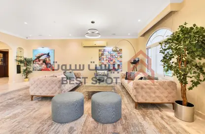 فيلا - 4 غرف نوم - 5 حمامات للبيع في بني جمرة - المحافظة الشمالية