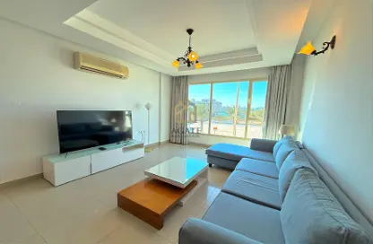 Apartment - 2 Bedrooms - 2 Bathrooms for rent in Amwaj Avenue - Amwaj Islands - Muharraq Governorate