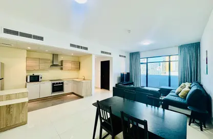 Apartment - 2 Bedrooms - 2 Bathrooms for rent in Al Juffair - Capital Governorate