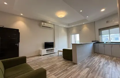 Apartment - 2 Bedrooms - 2 Bathrooms for rent in Al Juffair - Capital Governorate