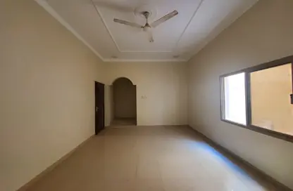 Villa - 4 Bedrooms - 4 Bathrooms for rent in Busaiteen - Muharraq Governorate