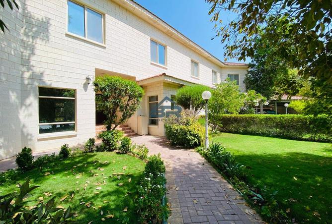 957952 - Property Main Image