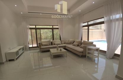 Villa - 4 Bedrooms - 5 Bathrooms for rent in Saar - Northern Governorate