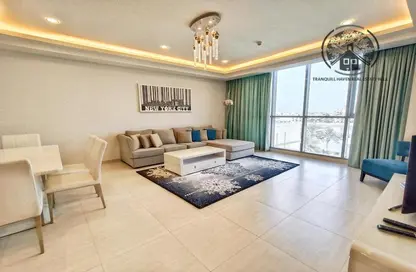 Living / Dining Room image for: Apartment - 2 Bedrooms - 3 Bathrooms for sale in Amwaj Avenue - Amwaj Islands - Muharraq Governorate, Image 1