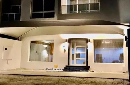 Villa - 5 Bedrooms - 5 Bathrooms for sale in Tubli - Central Governorate