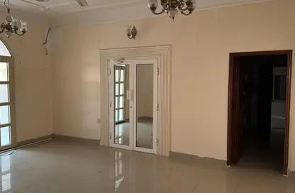 Villa - 3 Bedrooms - 4 Bathrooms for rent in Bu Kowarah - Riffa - Southern Governorate