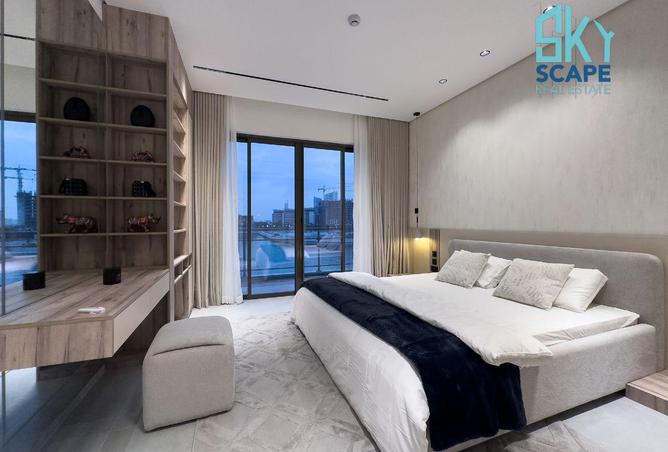 983762 - Property Image 2