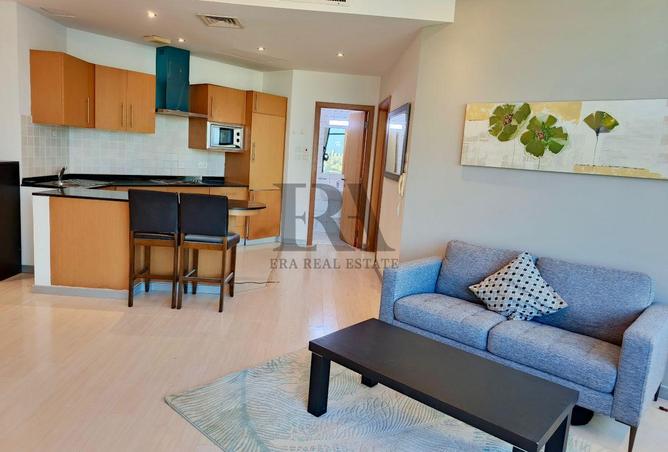 987880 - Property Main Image