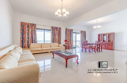 Living / Dining Room image for: Apartment - 3 Bedrooms - 3 Bathrooms for rent in Exhibition Road - Hoora - Capital Governorate, Image 1