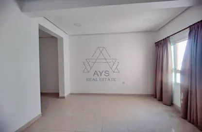 Apartment - 2 Bedrooms - 2 Bathrooms for rent in Busaiteen - Muharraq Governorate