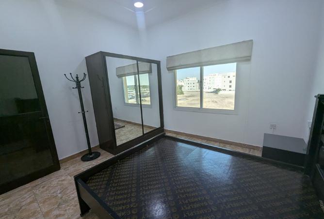 985236 - Property Image 2