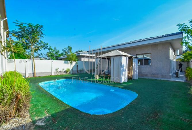 977815 - Property Main Image