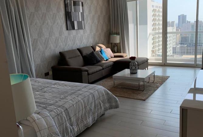 958126 - Property Image 2