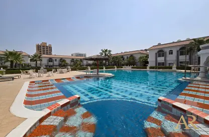 فيلا - 4 غرف نوم - 5 حمامات للايجار في العدلية - المنامة - محافظة العاصمة