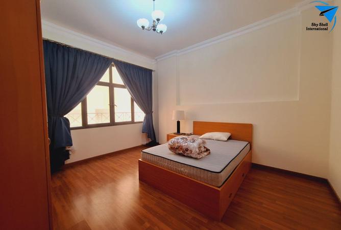 958744 - Property Image 3