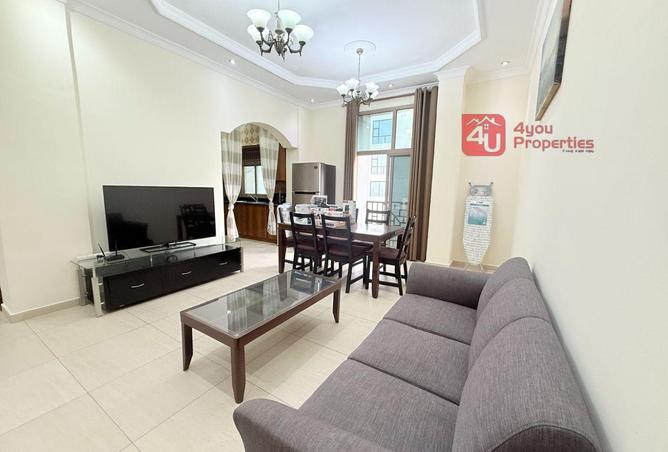 972242 - Property Image 2