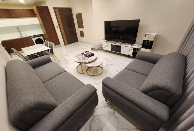 957875 - Property Image 2