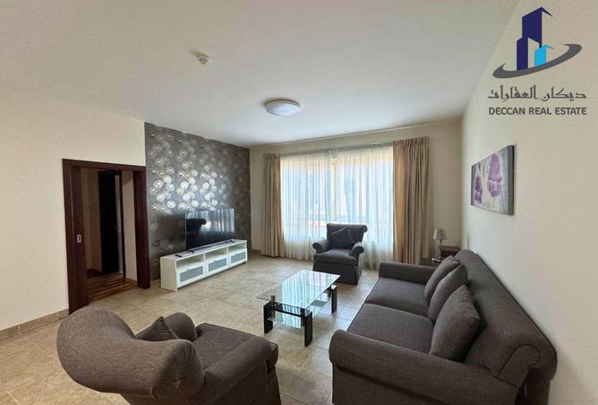 956684 - Property Image 2