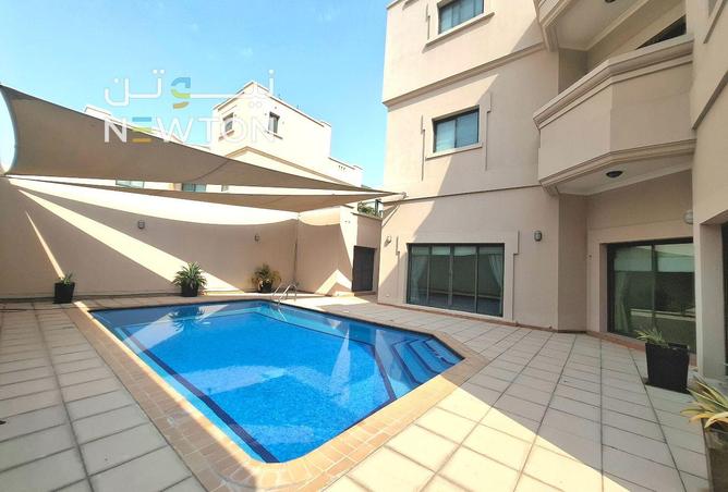 976695 - Property Image 2