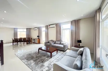 Villa - 5 Bedrooms - 6 Bathrooms for rent in Al Jasra - Northern Governorate