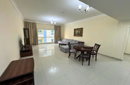 Apartment - 2 Bedrooms - 2 Bathrooms for rent in Al Juffair - Capital Governorate