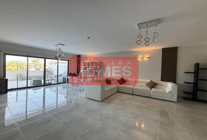 955336 - Property Image 3