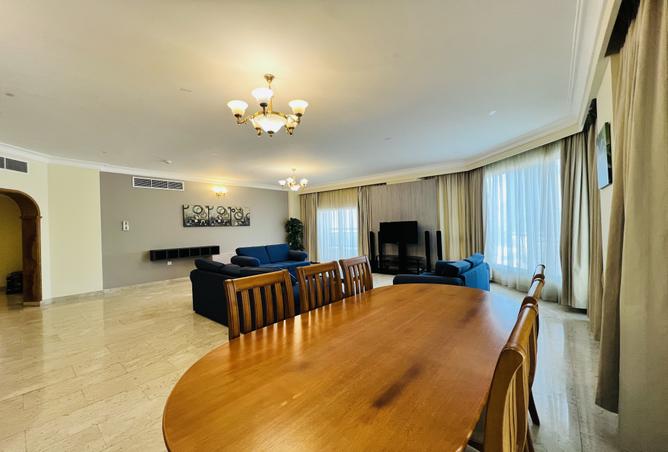 979180 - Property Image 2