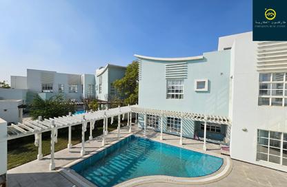Villa - 5 Bedrooms - 6 Bathrooms for rent in Riffa Views - Riffa - Southern Governorate
