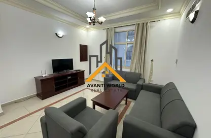 Apartment - 2 Bedrooms - 2 Bathrooms for rent in Al Juffair - Capital Governorate
