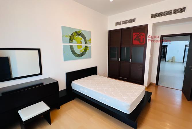 987315 - Property Image 3