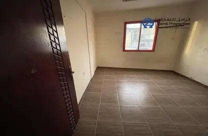 Apartment - 2 Bedrooms - 1 Bathroom for rent in Muharraq - Muharraq Governorate